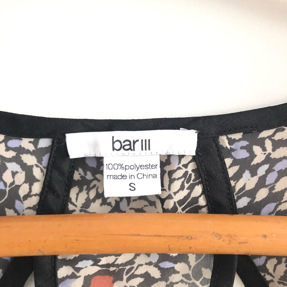 Bar III Keyhole Sheer LS Blouse Floral Leaf S - Picture 6 of 8